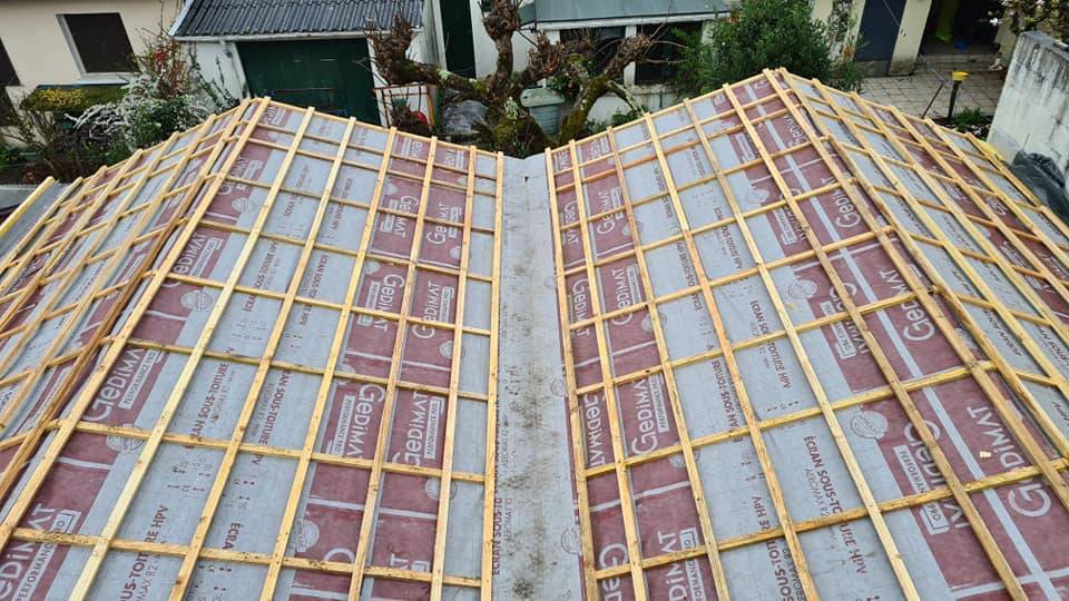 Devis pour l'installation d'une charpente bois traditionnelle par un charpentier couvreur dans le Médoc