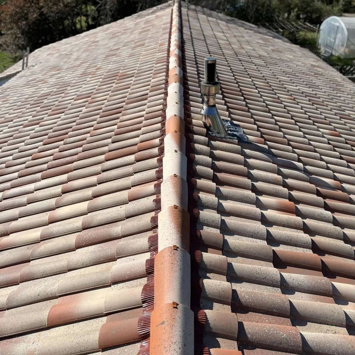 Rénovation couverture complète avec mise en place d'un pare-pluie de toiture pour les intempéries Listrac Médoc