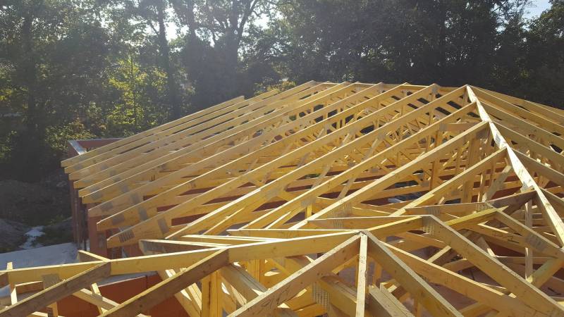  devis pose d'une charpente industrielle en bois sur mesure à Saint Médard en Jalles prés de Blanquefort