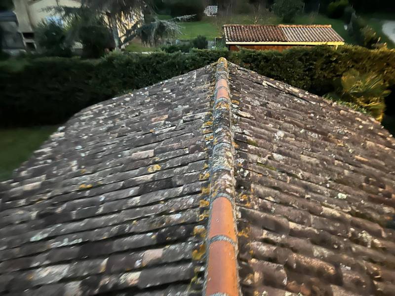 Réparation de toiture complète par une société de couverture spécialisée vers Lesparre Médoc