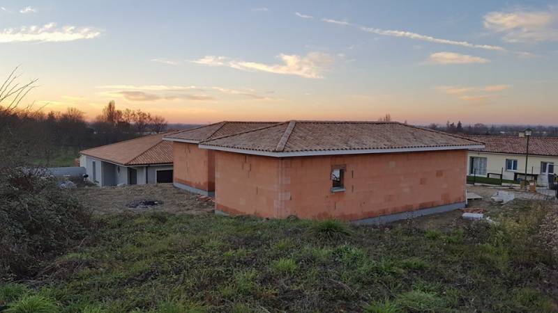Couverture tuile sur maison neuve a Saint medard en jalles